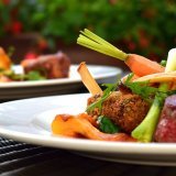 Un bon repas équilibré vaut mieux que le grignotage